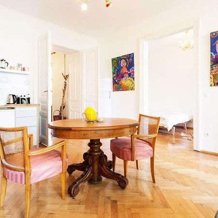 Das Schonbrunn Apartment! Bécs Kültér fotó